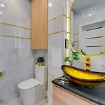 Ideal Przy Zurawiu Διαμέρισμα